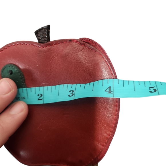 Red Apple-Shaped Coin Purse - Picture 9 of 10